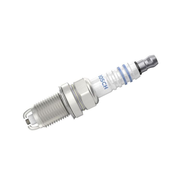 BOSCH Nickel Spark Plug 0 242 235 668 for Audi AAH AJQ 1.6 1.8 2.6 2.8 BMW M40 M50 M52 Renault D7F K7J 1.2 1.4