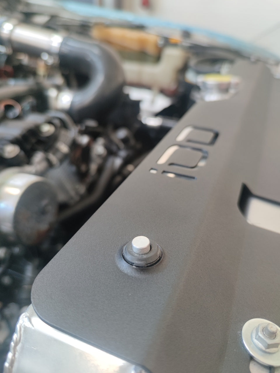 Cubierta superior del radiador IOD Performance Nissan Patrol Y61