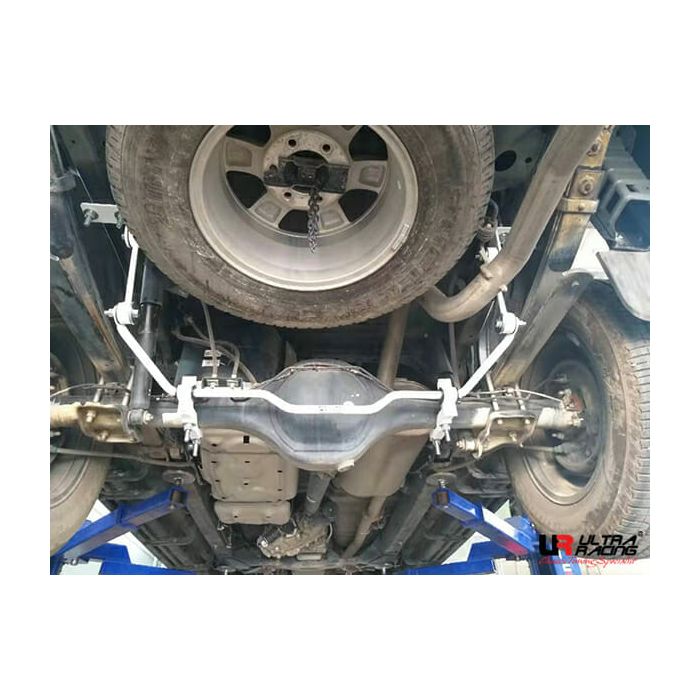 Ultra Racing 19mm Rear Anti-Roll Bar for Chevrolet Colorado (RG) 2.8D 4WD 11+