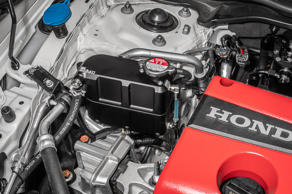 Radium Engineering 2017+ Honda Civic Type-R Coolant Expansion Tank Kit – otra vista