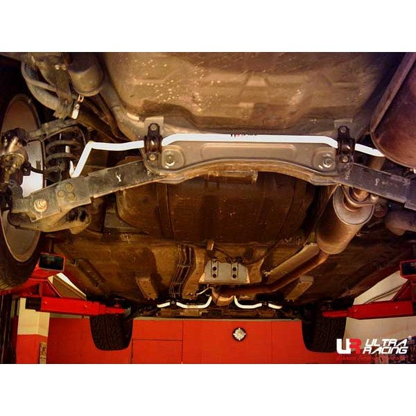 Barra estabilizadora trasera 19 mm Ultra Racing para Honda Civic 01-05 2/3P (+Type-R)