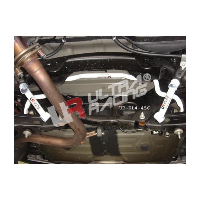 Ultra Racing 23mm Rear Anti-Roll Bar for Toyota RAV4 2.4 (from 2006)