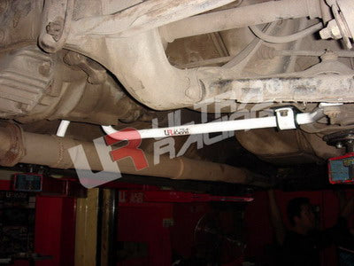 Barra estabilizadora trasera 25 mm Ultra Racing para Nissan S13 89-94 / Skyline R32 GTR