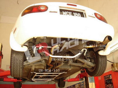 Barra inferior central Ultra Racing para Mazda MX5 NA/NB 90-05