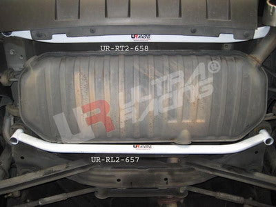 Barra de torsión trasera Ultra Racing para Hyundai Tucson 05-09