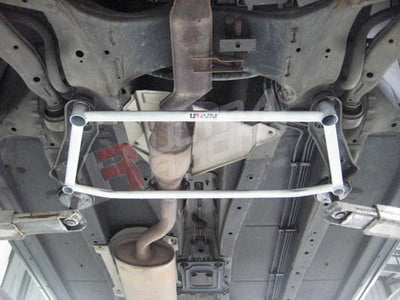 Barra en H delantera Ultra Racing para Nissan Murano 2WD 06+