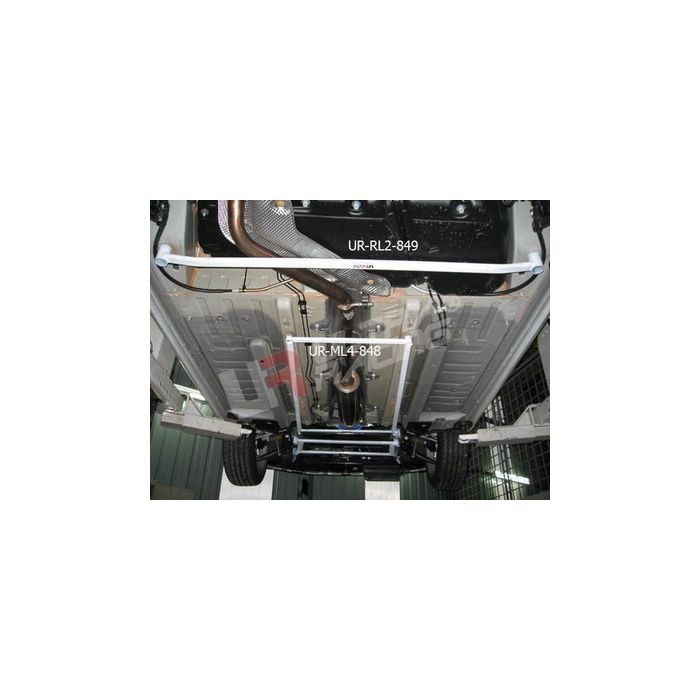 Ultra Racing lower central H-brace for Peugeot 308 Turbo + RCZ