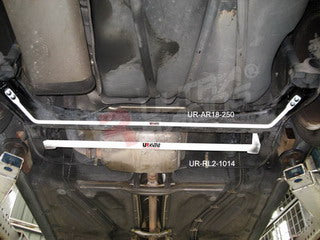 Barra inferior trasera 1014 Ultra Racing para VW Golf 2/3