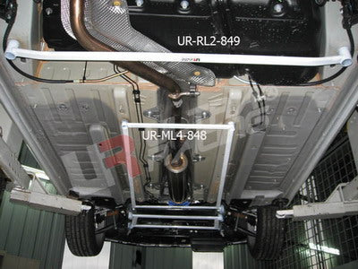 Barra tensora inferior trasera Ultra Racing para Peugeot 308 Turbo + RCZ