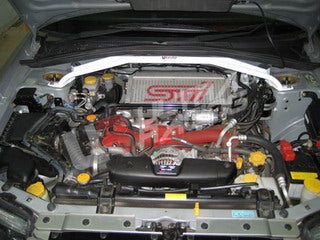 Barra de torre superior delantera Ultra Racing para Subaru Forester SG5/SG9 03-08
