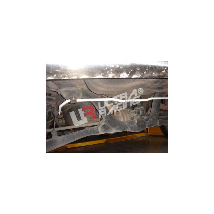 Ultra Racing 19mm Rear Anti-Roll Bar for Honda CRV 99-04 Rdi