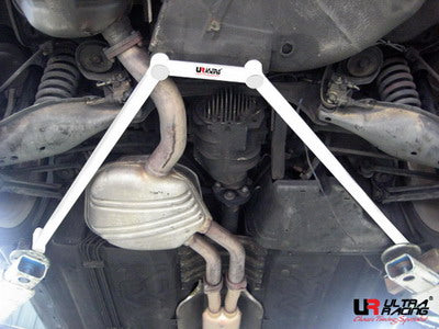 Barra inferior trasera Ultra Racing para Mercedes SL 320 89-02