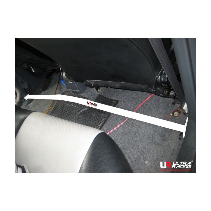 Ultra Racing Strut Bar for Toyota RAV4 95-00