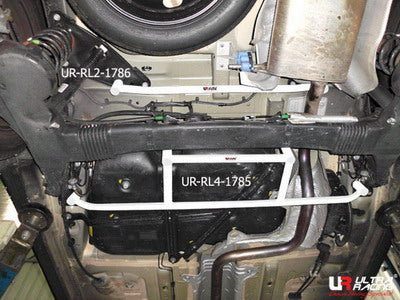 Tirante inferior trasero Ultra Racing para Citroen C4 Picasso 06+