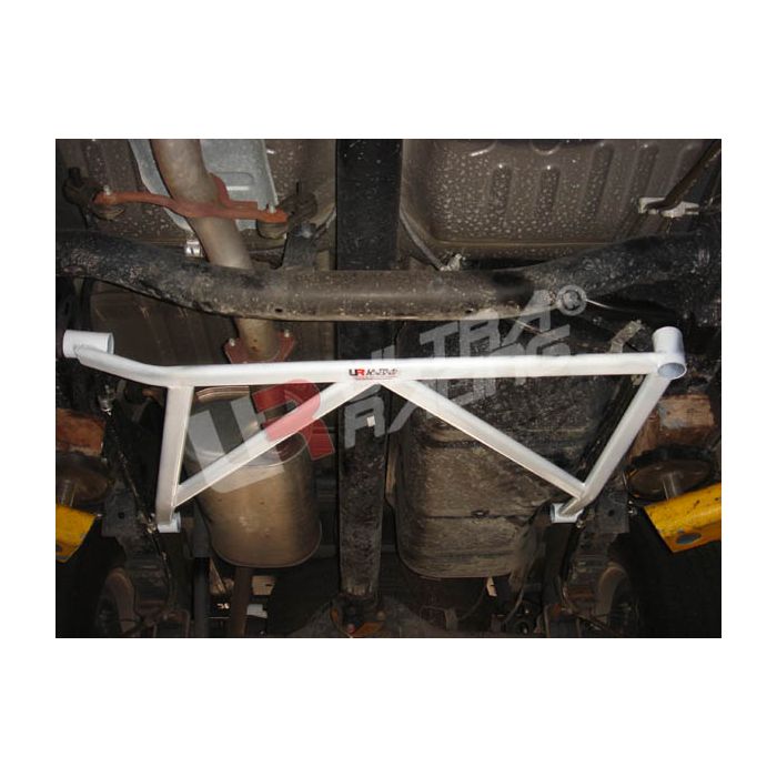 Ultra Racing L-Shape Rear Strut Bar for Mitsubishi Triton/L200 06+