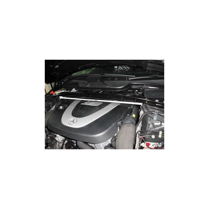 Ultra Racing Front Upper Strut Bar for Mercedes R-Class W251/W350 07+ 3.5