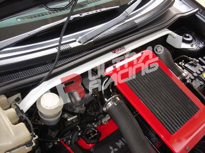 Barra de torre delantera superior Ultra Racing para Mitsubishi Outlander 03-06