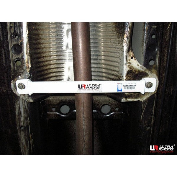 Barra inferior central 1996 Ultra Racing para Honda Civic FB 1.8 10+ USA