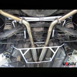 Rear Lower Brace 930 Ultra Racing for Lexus GS400 98-00