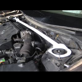 Front Upper Strutbar Ultra Racing for Nissan Murano 2WD 02-06