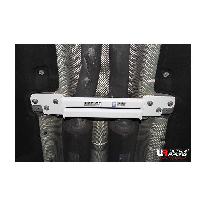 Ultra Racing 2707 Central Lower Brace for Mercedes S-Class W222 13+