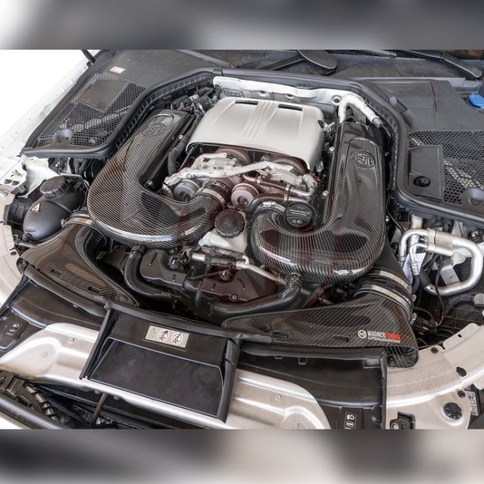Sistema de admisión de aire de carbono Wagner Tuning para Mercedes C63(S) AMG