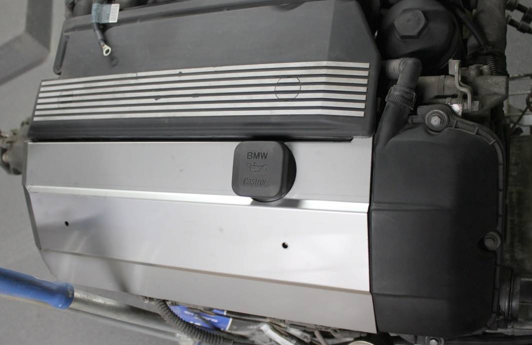 Protector térmico de acero inoxidable BMW M52TU/M54 M52B28TU M54B30 FTWL