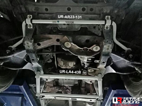 Barra estabilizadora delantera 23 mm Ultra Racing para Perodua Kembara 1.3 98-05 / Kembara 1.5 03-05 2WD