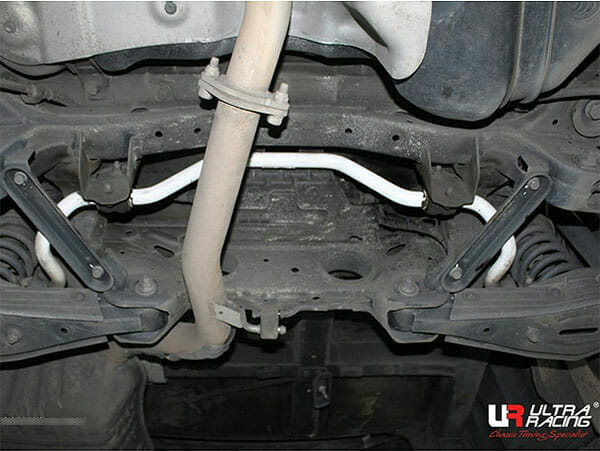 Barra estabilizadora trasera 25 mm Ultra Racing para Hyundai Santa Fe/Sorento (TM) 2.4 4WD 19+