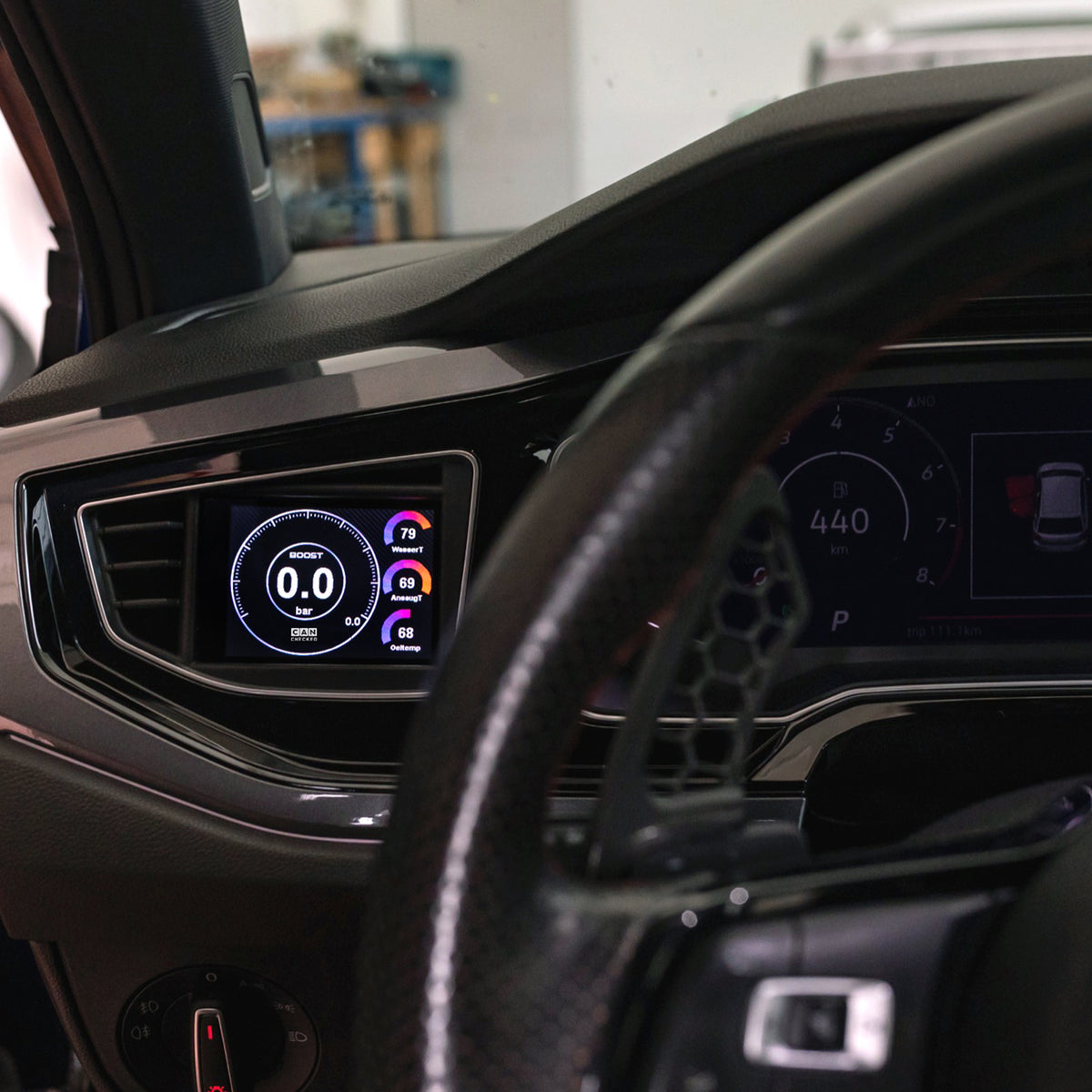 Display CANchecked MFD32 Gen2 para VW Polo MK6 (Typ AW) LHD 2017+