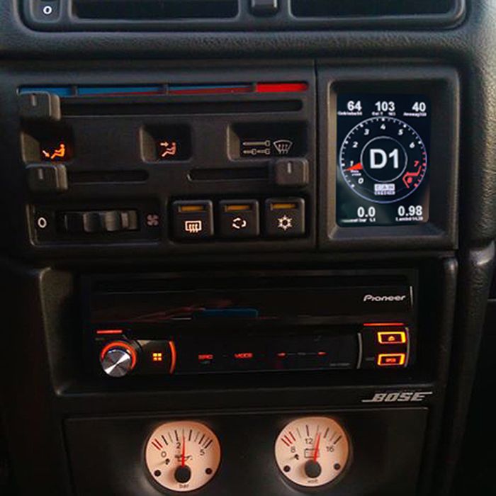CANchecked Display MFD28 Gen2 for Opel Calibra A 90-97 and Vectra A 88-95 (LHD/RHD).