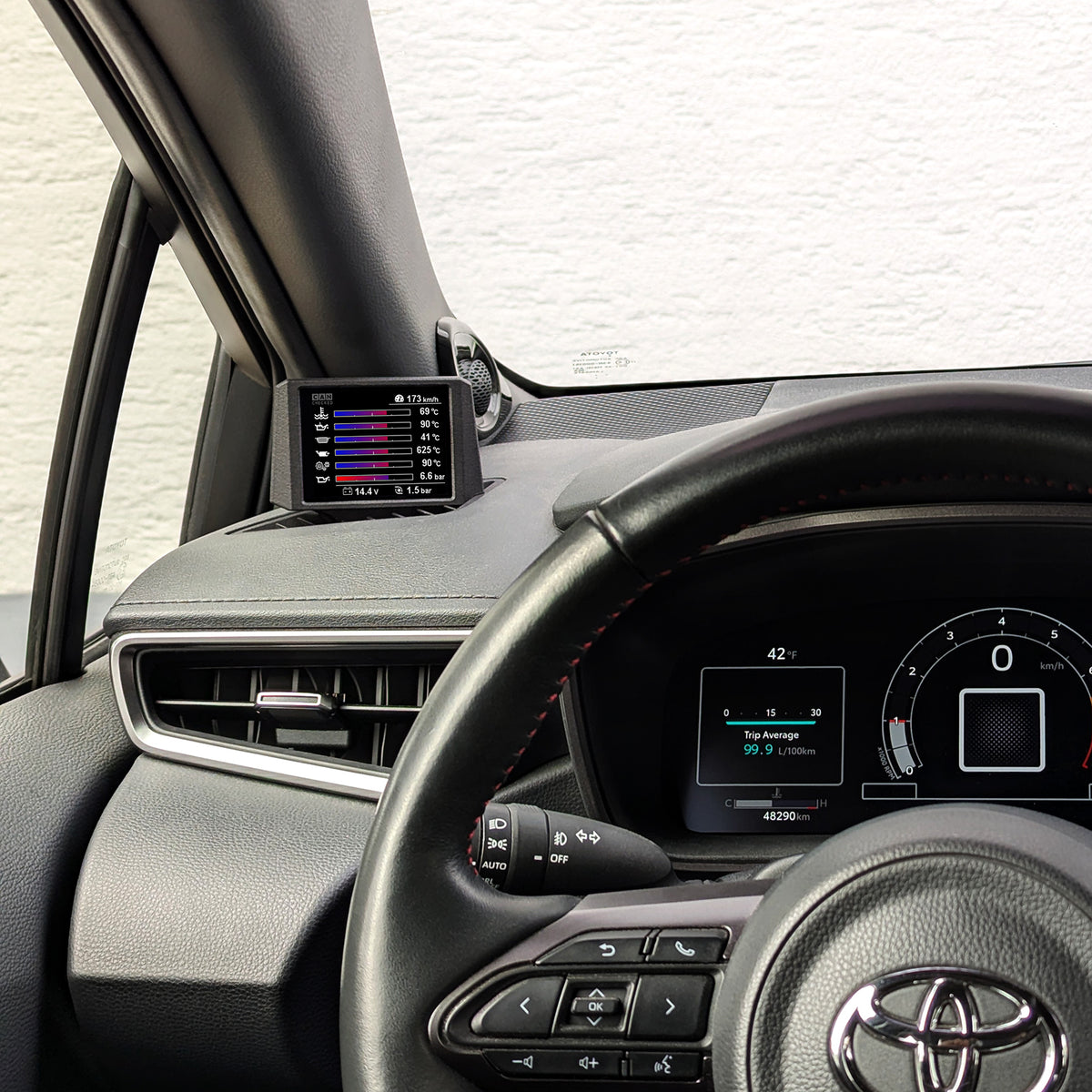 CANchecked MFD28 Gen2 para Toyota Corolla LHD