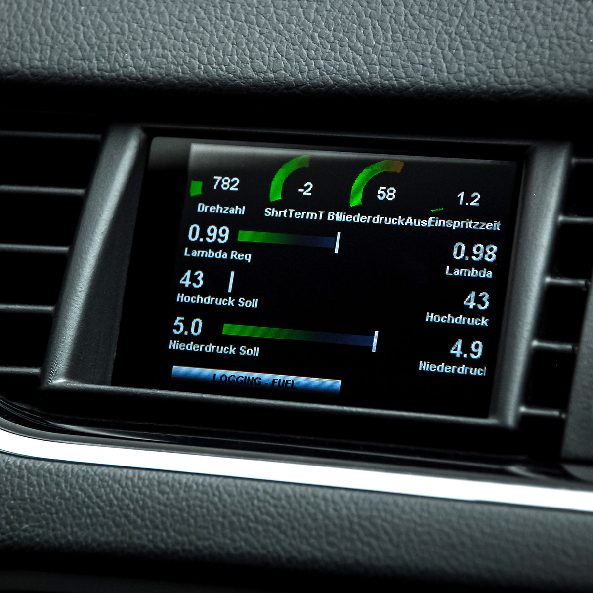Pantalla multifunción CANchecked MFD32 GEN2 para SKODA Octavia 5E