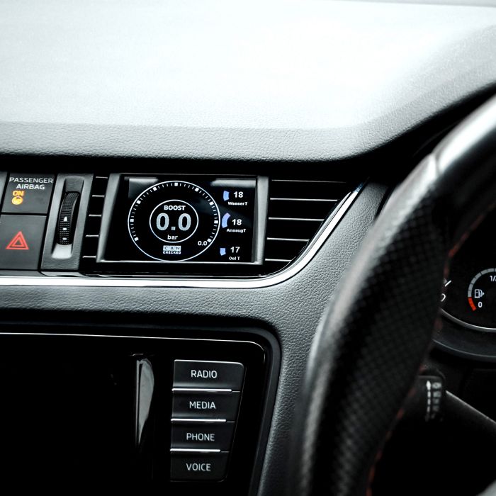 CANchecked Display MFD32 Gen2 for Skoda Octavia III (5E) with right-hand drive (2013+)
