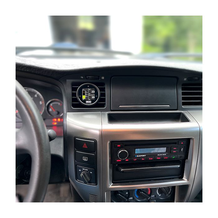 CANchecked MFD15 Gen2 display for 1997-2013 Nissan Patrol GY61 LHD