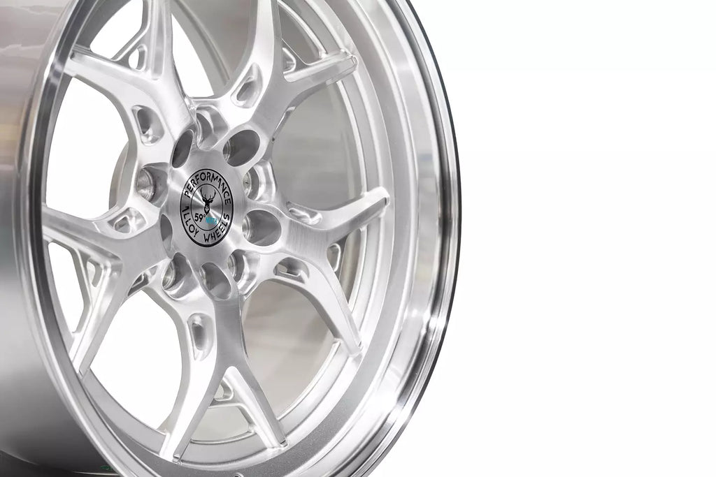 59°North Wheels D-014 9x18" ET30 5x114,3/5x120 brushed silver/polished lip