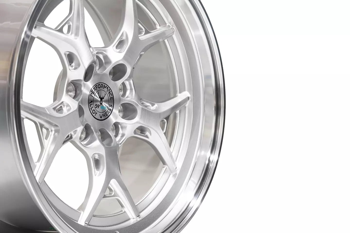 59°North Wheels D-014 9x18" ET30 5x114,3/5x120 brushed silver/polished lip