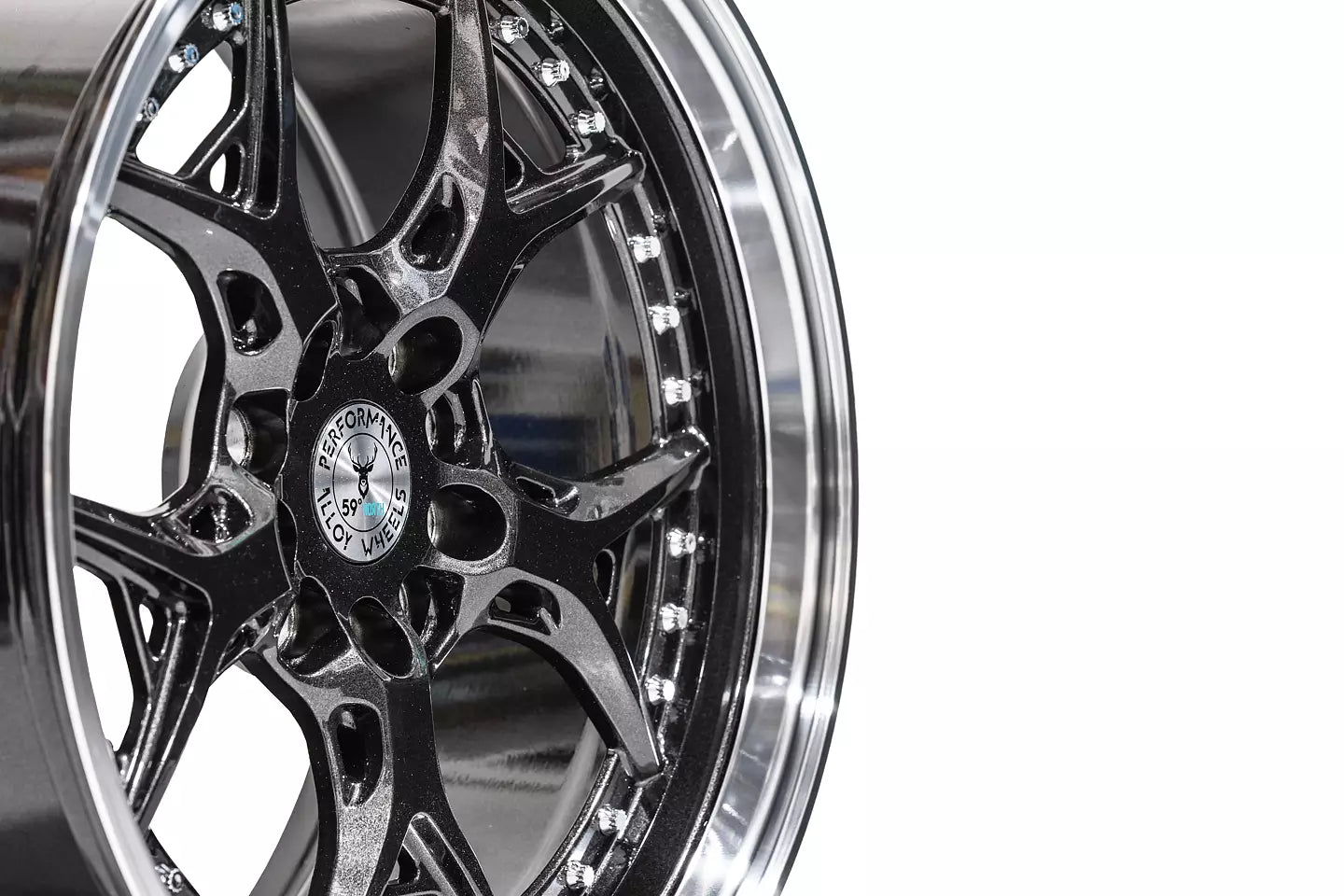 59°North Wheels D-014 9x18" ET30 5x114,3/5x120 gunmetal/polished lip
