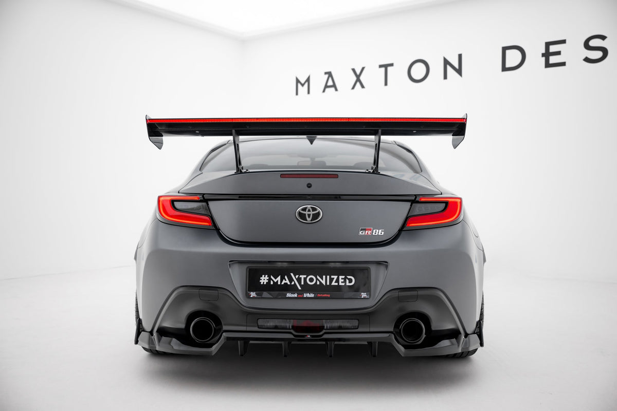 Alerón de carbono con soportes internos + LED para Toyota GR86 / Subaru BRZ Mk2
