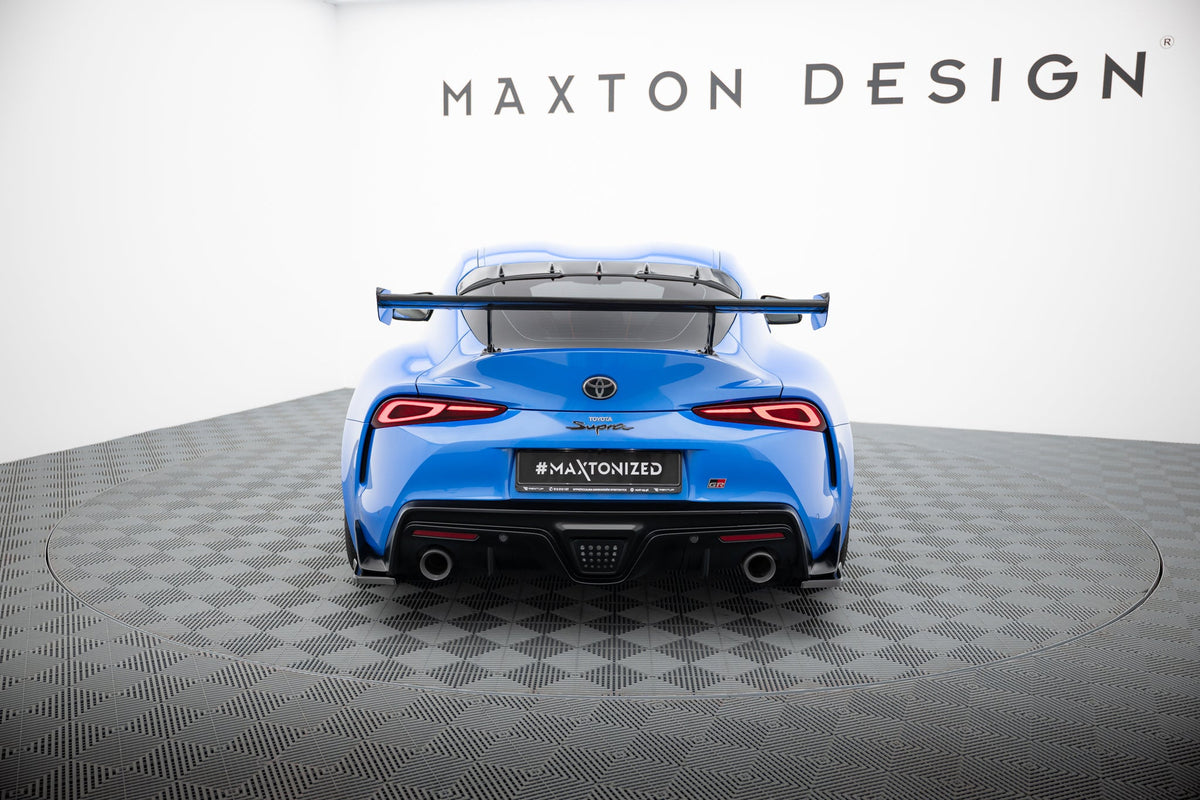 Alerón de carbono con soportes externos para Toyota Supra Mk5