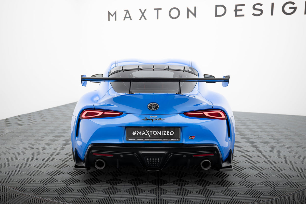 Alerón de carbono con soportes cuello de cisne para Toyota Supra Mk5