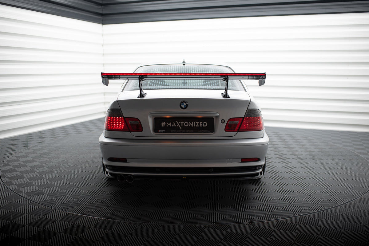 Alerón de carbono con soportes internos + LED para BMW 3 Coupe E46