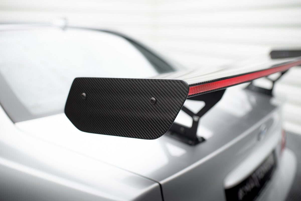 Alerón de carbono con soportes internos + LED para BMW 3 Coupe E46