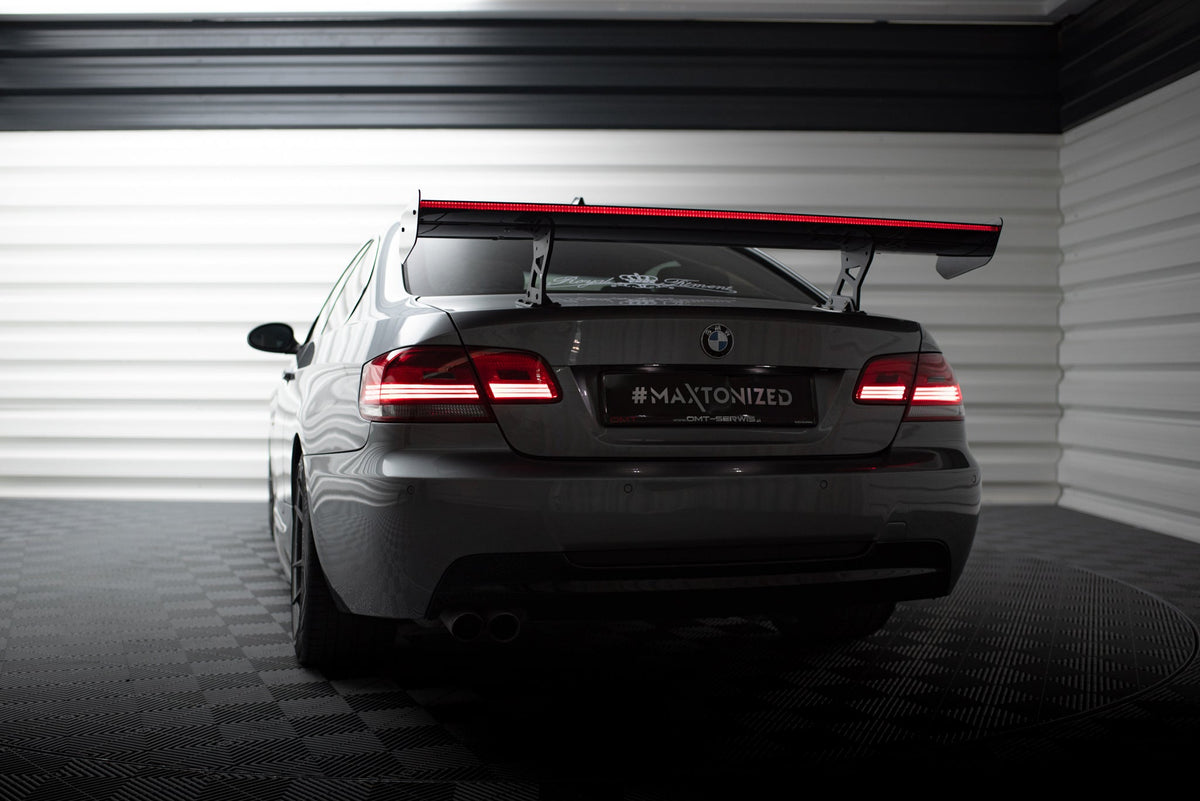 Alerón de carbono con soportes internos + LED para BMW 3 / M3 Coupe E92