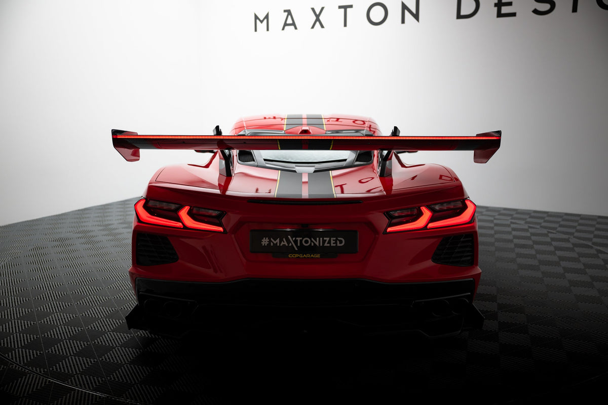 Alerón de carbono + LED para Chevrolet Corvette C8