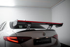 Alerón de carbono + LED para Alfa Romeo Giulia Quadrifoglio