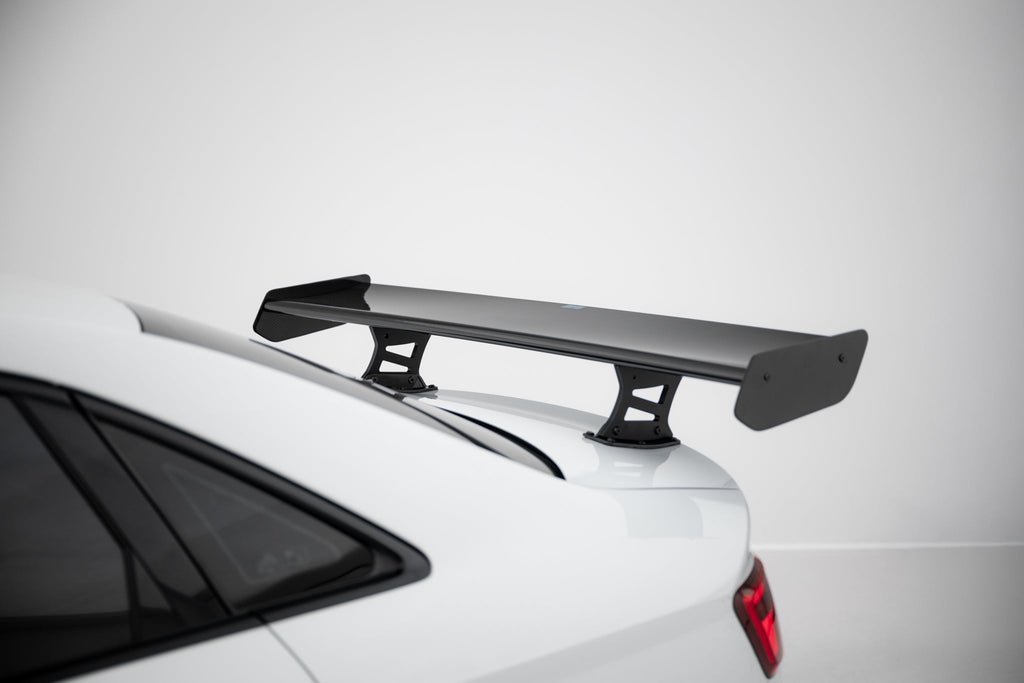 Alerón de carbono con soportes internos + LED para Audi A3 / A3 S-Line / S3 / RS3 Sedan 8V / 8V Facelift
