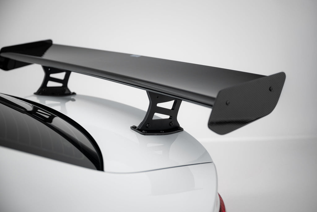 Alerón de carbono con soportes internos + LED para Audi A3 / A3 S-Line / S3 / RS3 Sedan 8V / 8V Facelift