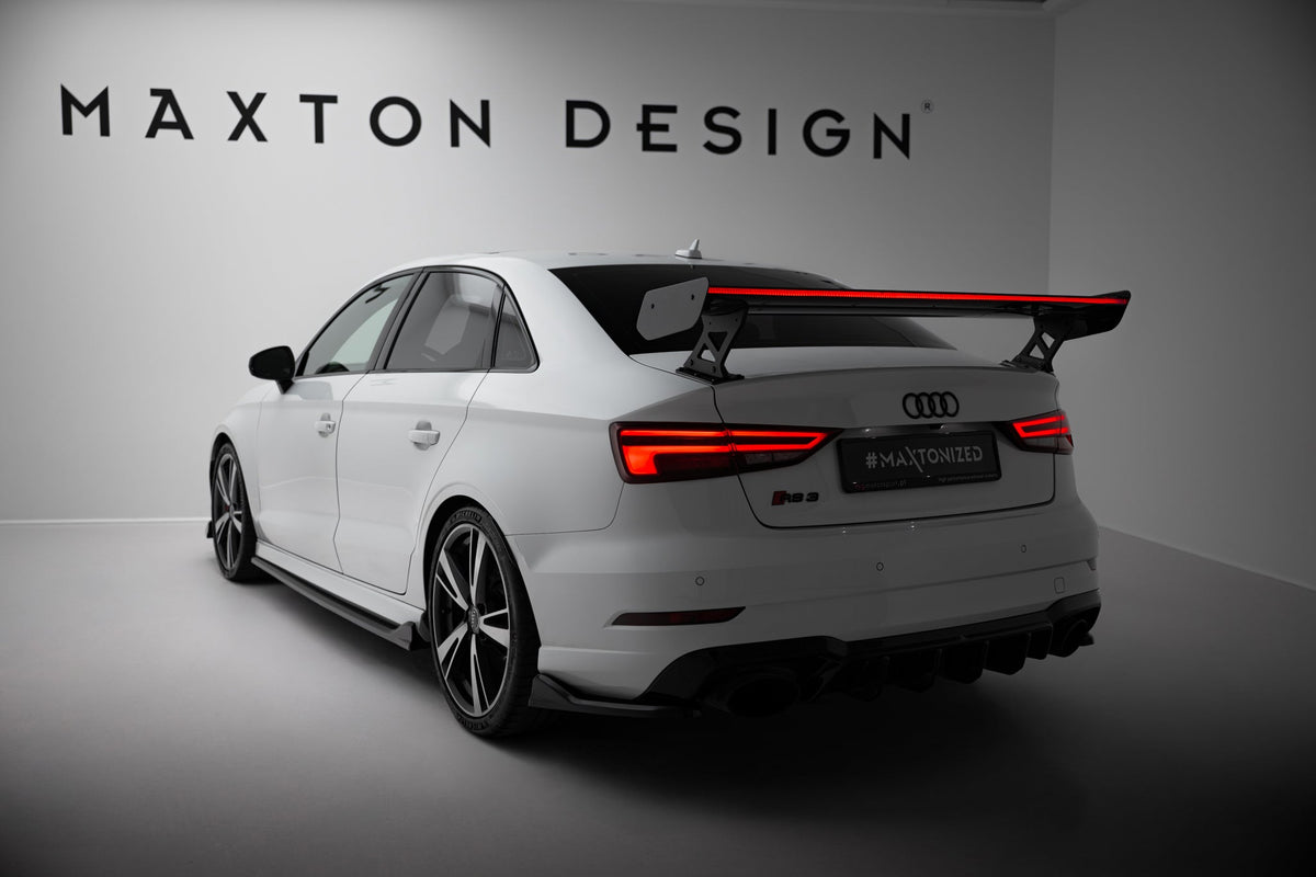 Alerón de carbono con soportes externos + LED para Audi A3 / A3 S-Line / S3 / RS3 Sedan 8V / 8V Facelift