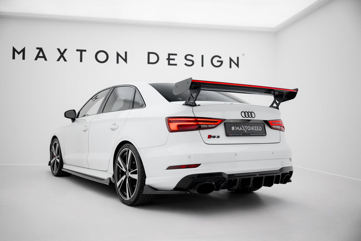Alerón de carbono con soportes externos + LED para Audi A3 / A3 S-Line / S3 / RS3 Sedan 8V / 8V Facelift